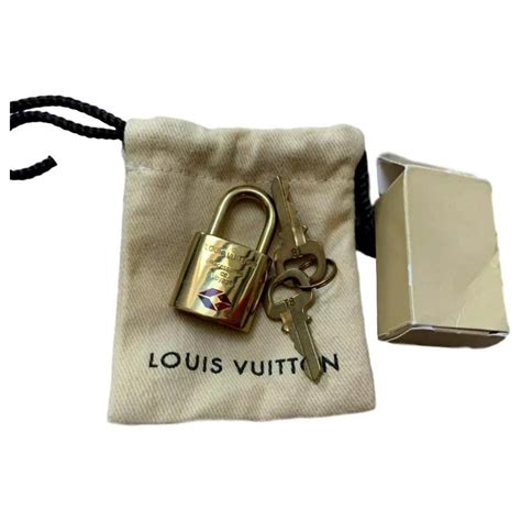 louis vuitton cadeaux.